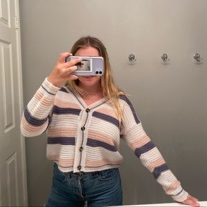Cute striped sweater! super light and comfortable!
